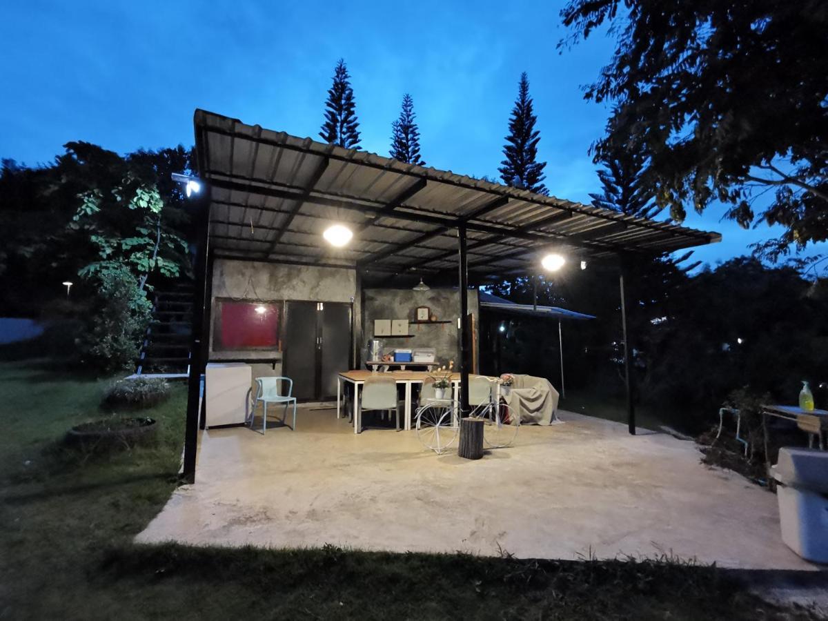 Baan Suan Plearndara Apartment Ванг Нам Киао Екстериор снимка
