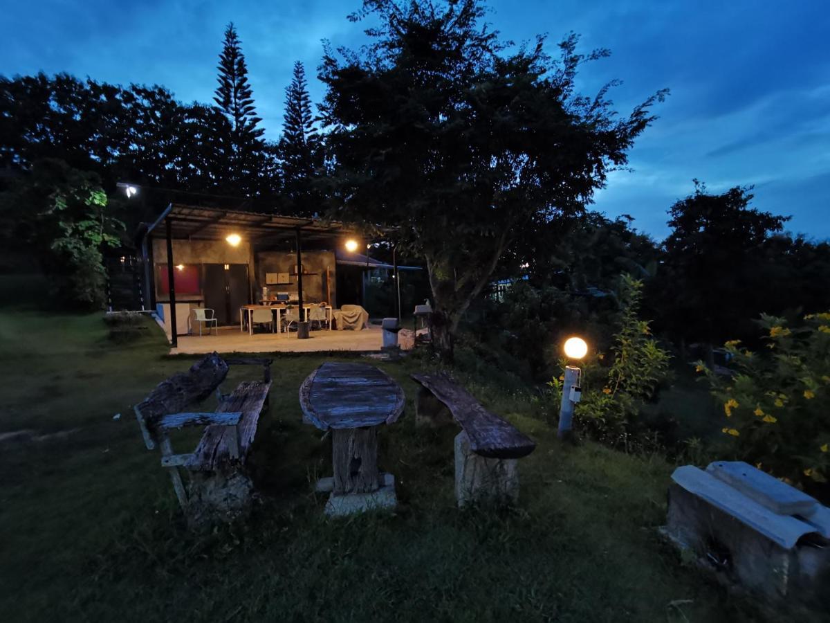 Baan Suan Plearndara Apartment Ванг Нам Киао Екстериор снимка