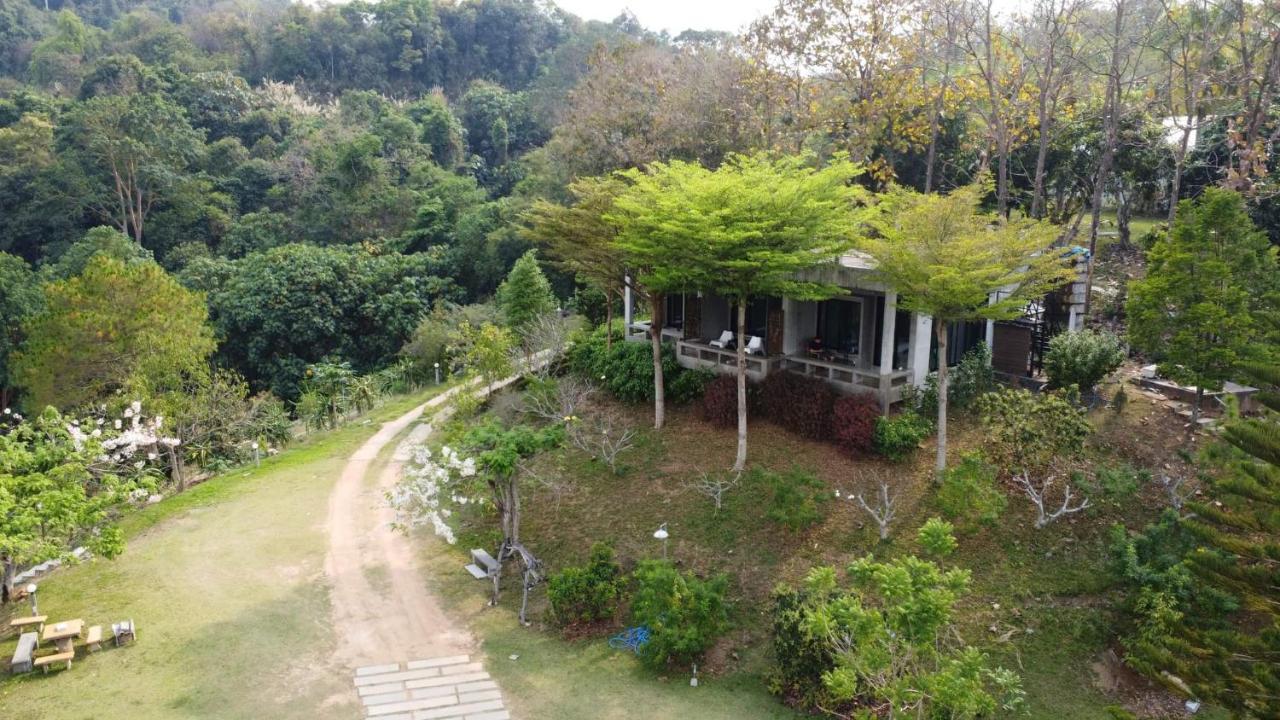 Baan Suan Plearndara Apartment Ванг Нам Киао Екстериор снимка